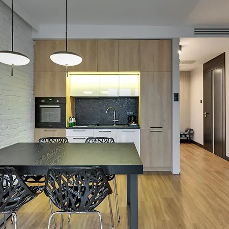 Montevideo Centrum 15 By Grand アパート ソポト